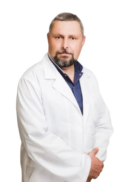 Доктор Медведский Максим Александрович