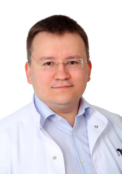 Доктор Утяшев Игорь Аглямович