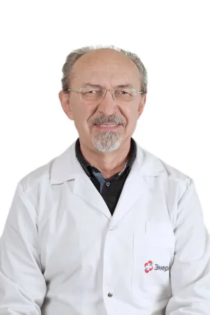 Доктор Литвинов Павел Дмитриевич