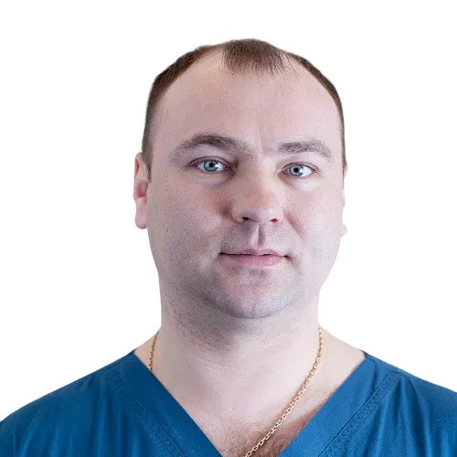 Доктор Устинов Павел Николаевич
