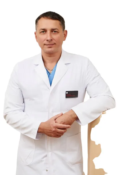 Доктор Неронов Роман Витальевич